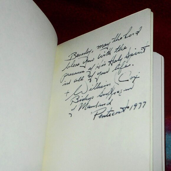 Episcopal Book of Common Prayer Red Leather w/Inscription (Seabury Press, 1977) - Picture 4 of 11
